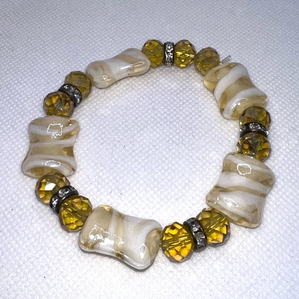 Chic Beaded Stretch Bracelet Cream White Swirl Amber Faceted Gems‎ Sparkle